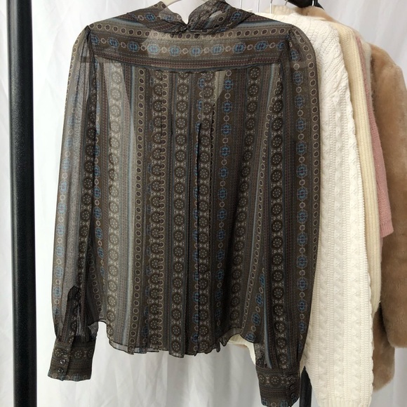 BADGLEY MISCHKA/ silk paisley bow blouse - Picture 4 of 7